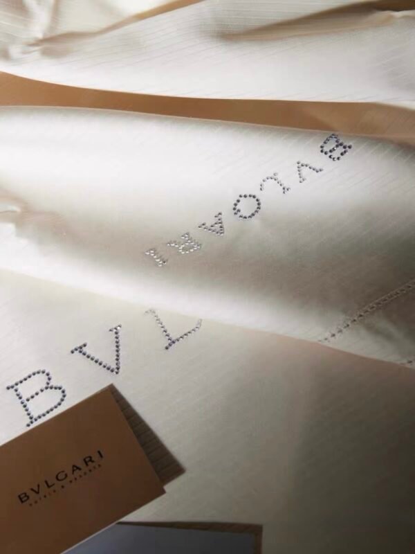 BVLGARI Luxury Egyptian Cotton Hotel Bedding Set (4 Pieces)