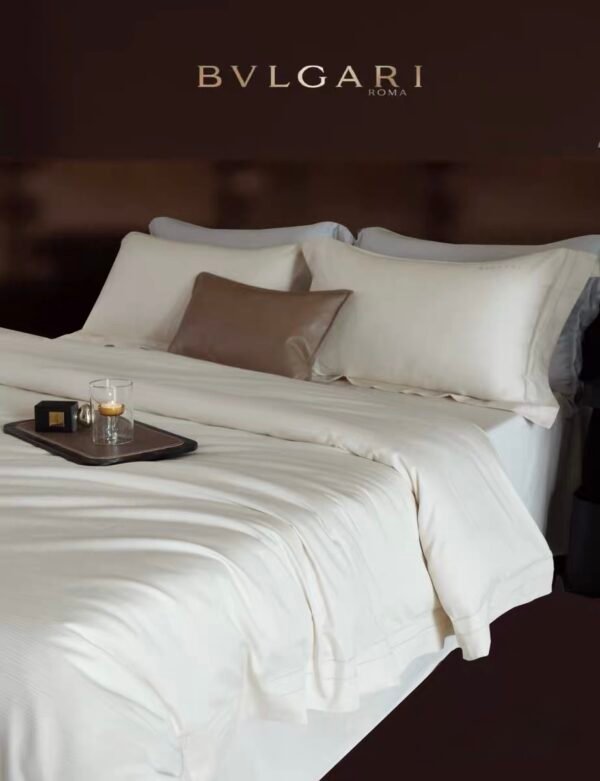 BVLGARI Luxury Egyptian Cotton Hotel Bedding Set (4 Pieces)