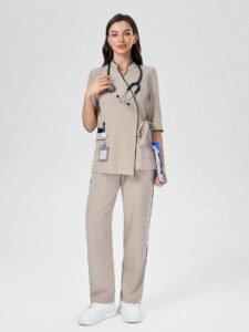 Contrast Color Half-Sleeve V-Neck Scrub Suit – Beauty Salon & Dental Work Uniform