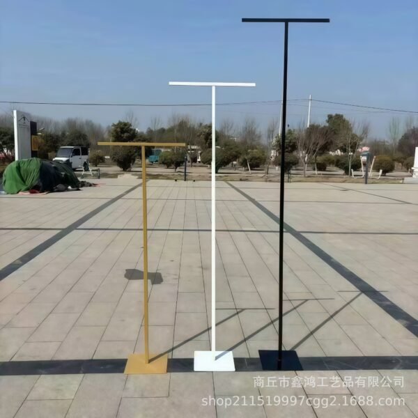 Telescopic Iron Backdrop Frame — Adjustable Wedding & Party Arch Stand