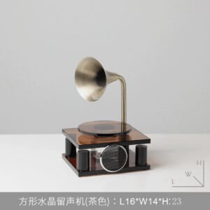 Retro Italian-Style Gramophone & Figure Desktop Ornament - Model Room Decor