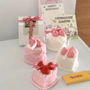 Strawberry Cake Scented Candle Gift Box