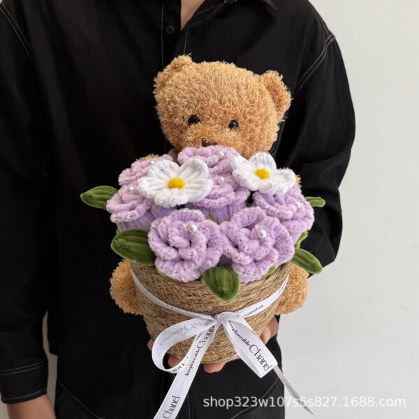 O1CN01GiW1W31WcZe1gptWV_2220799672809-0-cib-1 Everlasting Rose Bear Hug Bouquet Bucket