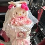 Hello Kitty & Kuromi Preserved Flower Character Bouquet