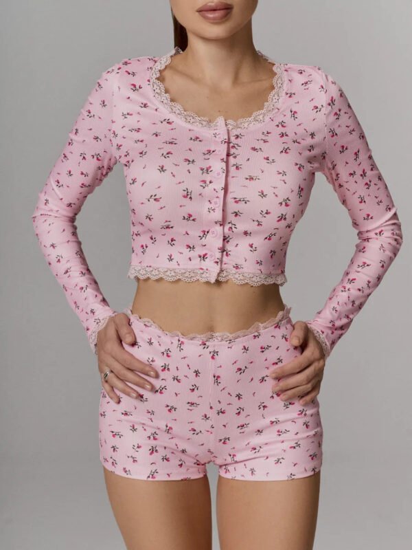 Floral Print Loungewear Set (Round Neck Long Sleeve Top + Shorts)