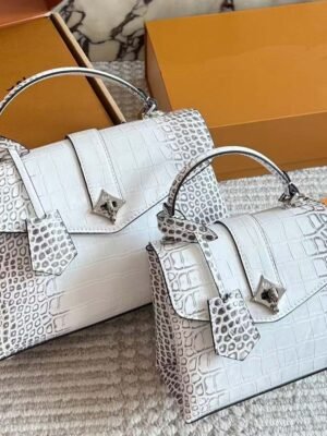 Louis vuitton Crocodile-Embossed Crossbody Bag - Lightweight Commuter Shoulder Bag