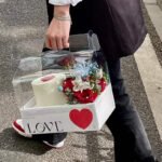Transparent Portable Gift Box - Cake & Flower Bouquet Carrier, 26.5x18x30 cm
