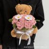 O1CN01jN6dQk1WcZe2587jX_2220799672809-0-cib-1 Everlasting Rose Bear Hug Bouquet Bucket
