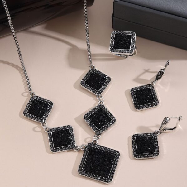 Trendy Ethnic Black Square Diamond Rhombus Jewelry Three-Piece Set 2 Trendy Ethnic Black Square Diamond Rhombus Jewelry Three-Piece Set