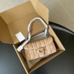 Quilted Diamond-Pattern Sheepskin Chain Bag, Underarm Shoulder Crossbody Bag