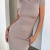 Women's Solid Colour Short Sleeve Dress - Slim Fit Elegant Summer Dress