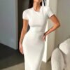 Women's Solid Colour Short Sleeve Dress - Slim Fit Elegant Summer Dress