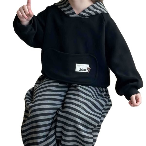 Children's Autumn Striped Sweatshirt and Sweatpants Set, Girls' Sports Leisure Two-Piece
