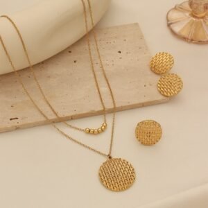 Metal Style Set for Women: Round Pendant Necklace, Copper Alloy Earrings, Gold-Plated Jewelry, Turkish Ethnic Style