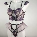 Cross-border foreign trade European and American new sexy lingerie sexy women's mesh embroidery three-piece lingerie sexy suit wholesale
