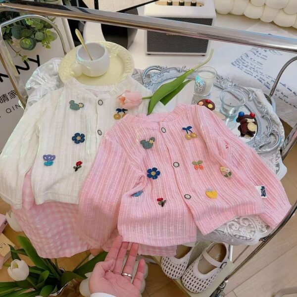 2025 Spring and Summer Girls' Knitwear Soft Cardigan, Cartoon Color Button Long Sleeve Coat