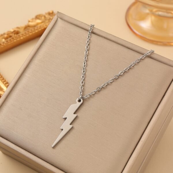 European and American Street Fashion Metal Mini Lightning Necklace, Unisex Pendant