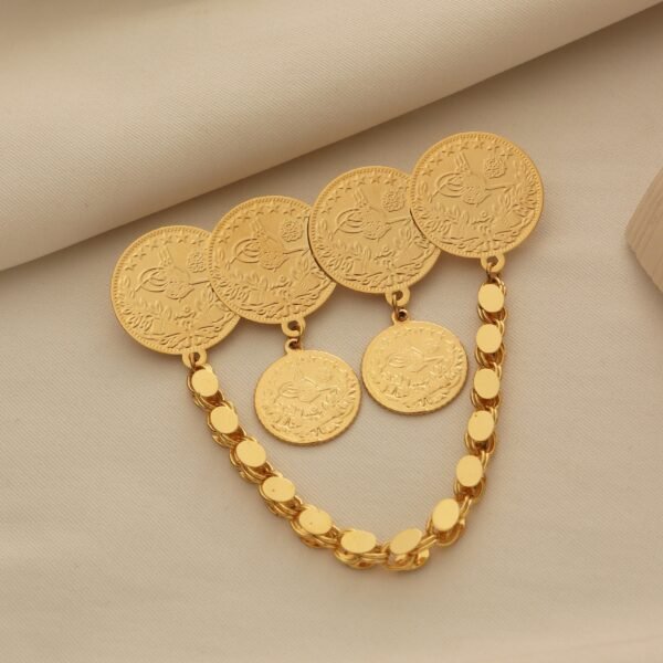 Cross-Border Retro Coin Tassel Brooch, European and American Fashion Pin, Corsage Accessory