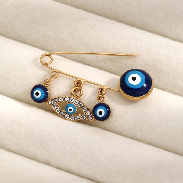 European and American Devil's Eye Brooch, Diamond-Encrusted Blue Eye and Palm Pins