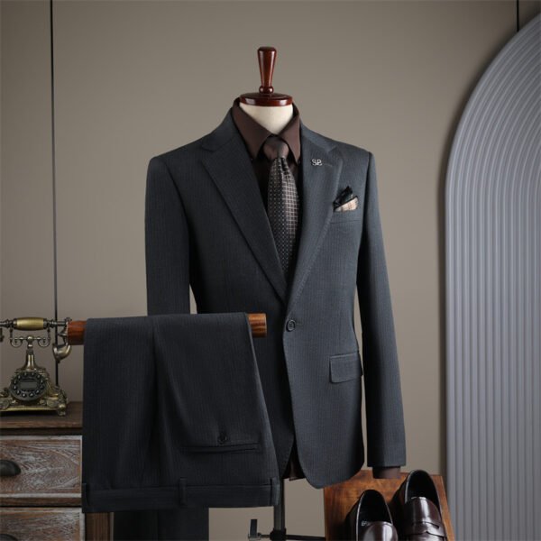 Striped Men's Suit Set – Business Casual Formal Wedding Banquet Suit (Plus Sizes M-7XL)