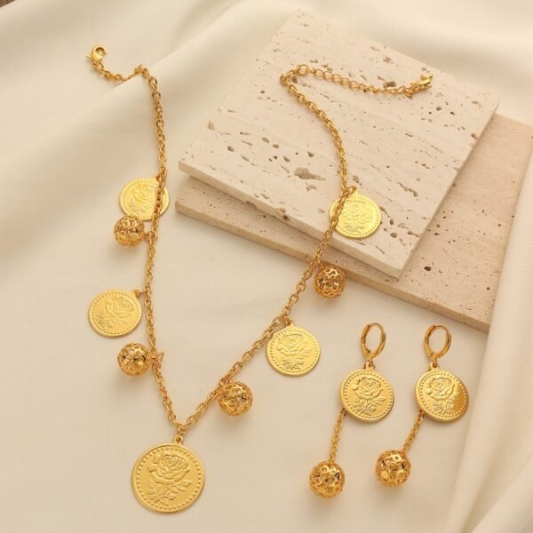 European Gold Light Luxury Coin Pendant Necklace Tassel Earrings Set 1 European Gold Light Luxury Coin Pendant Necklace Tassel Earrings Set