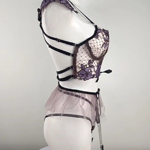 Cross-border foreign trade European and American new sexy lingerie sexy women's mesh embroidery three-piece lingerie sexy suit wholesale