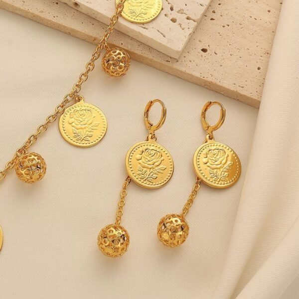 European Gold Light Luxury Coin Pendant Necklace Tassel Earrings Set 3 European Gold Light Luxury Coin Pendant Necklace Tassel Earrings Set