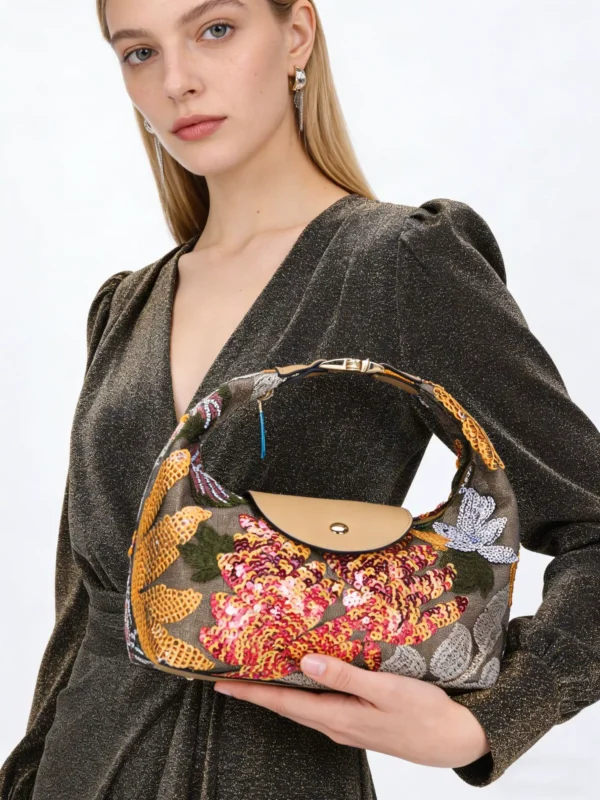 O1CN01bA6tQv1cfDevz8XJX_2209246163627-0-cib.jpg_ Bohemian Sequin Bag with Floral Embroidery, Vintage Women's Handbag, Cross-Border Women's Bag, Versatile Women's Bag