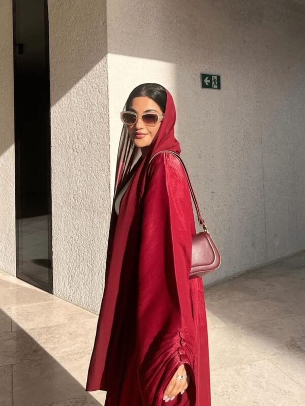 O1CN01cHTBc01QPquRMeK5P_2218191011969-0-cib LN098 Loose-Fitting Oversized Satin Cardigan with Lantern Sleeves