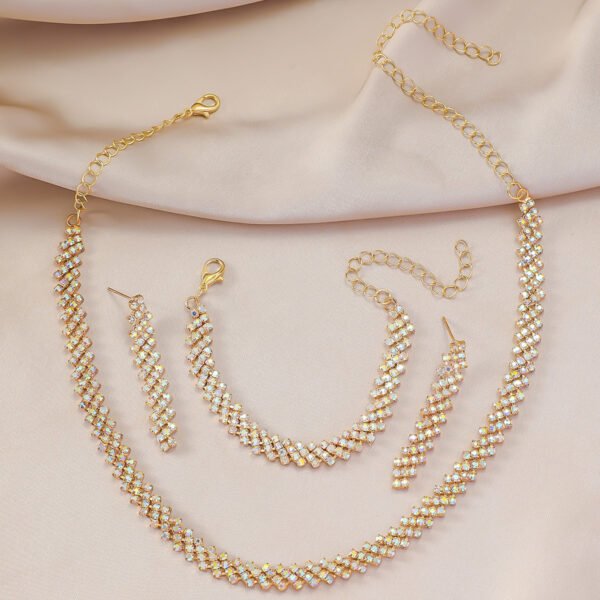 O1CN01fCSIrw1I8Qs2nLmMS_2212514370848-0-cib Indian Palace Style 3D Flower Jewellery Set - Ring, Earrings & Necklace