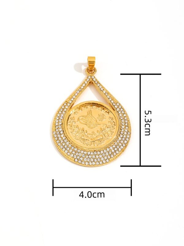 Middle East Dubai Vintage Carved Pendant Necklace, Ethnic Style, Vacuum Thickened Electroplated Gold