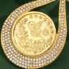 Middle East Dubai Vintage Carved Pendant Necklace, Ethnic Style, Vacuum Thickened Electroplated Gold
