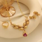 Xinjiang Gold Jewelry Set, Diamond-Encrusted Necklace and Earrings, Ethnic Style Retro Wedding Set