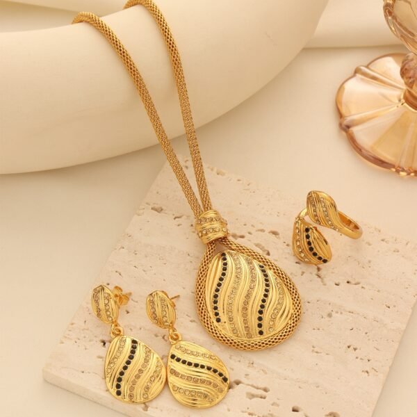 Xiyin Design Light Luxury Simple French Earrings Versatile Ethnic Fashion Jewelry