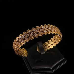 Vintage Italian Openwork Mesh Bangle - 18K Gold Plated