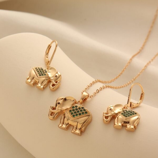 Auspicious Elephant Pendant Necklace Copper Zircon Jewelry Set with Earrings
