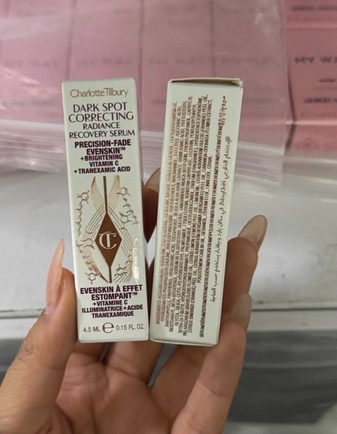 Charlotte Tilbury Dark Spot Correcting Serum