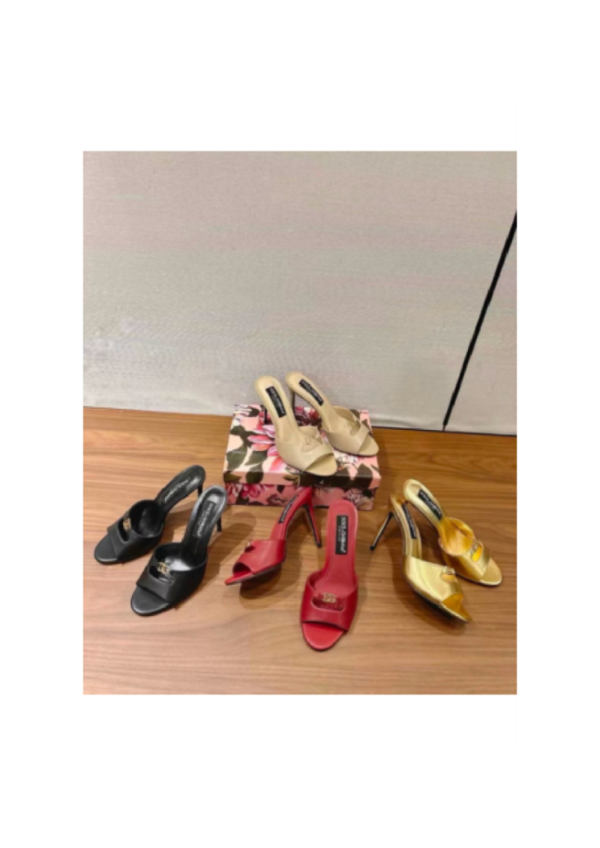 Colorblock Slingback Stiletto Pumps
