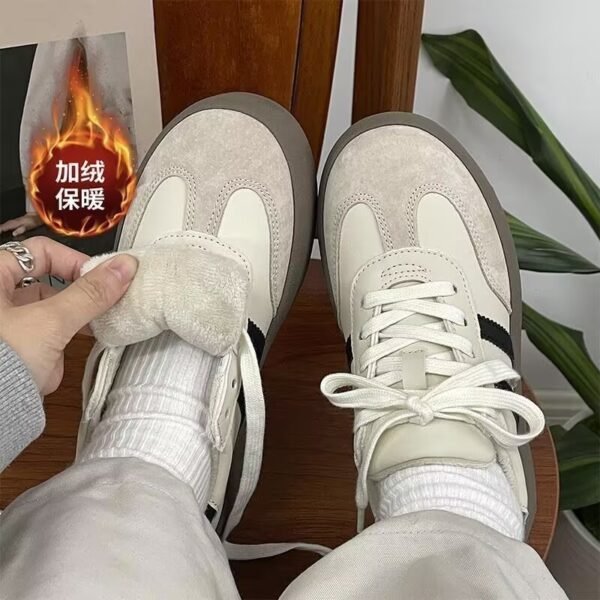 Fleece-Lined German Training Shoes for Women, 2025 Autumn and Winter New Thick-Soled Height-Increasing Popular Versatile Warm Cotton Shoes, Casual Sports Sneakers