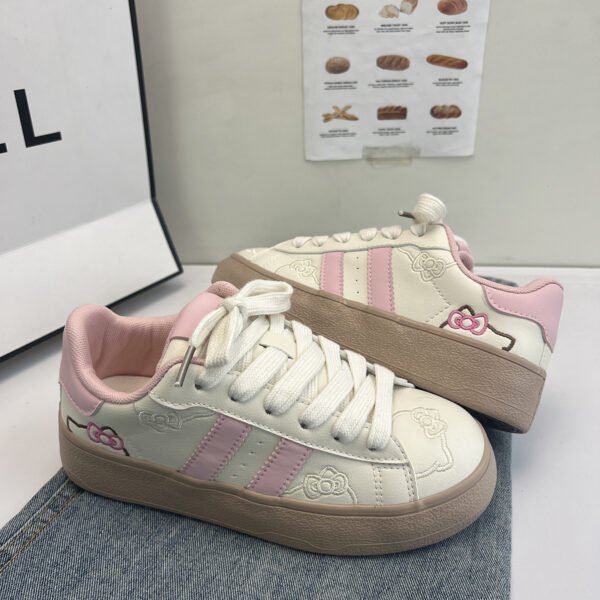 Thick-Soled Versatile German-Style White Sneakers for Women, 2026 New Spring Niche Retro Leather Height-Increasing Sports Casual Sneakers