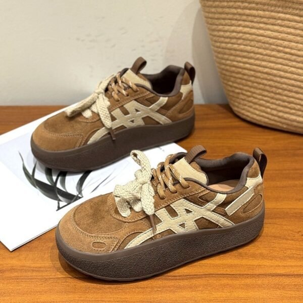 Retro Thick-Soled Gat-Style Sneakers for Women, 2026 Spring New Versatile Casual Sports Shoes, Height-Increasing Dad Shoes