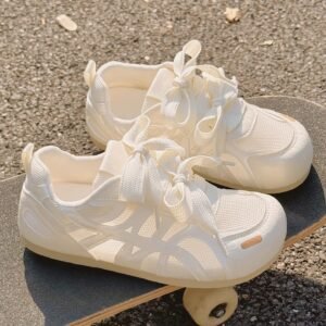 Summer mesh German training shoes for women, breathable white sneakers, 2026 new niche thick-soled casual sports shoes to match skirts