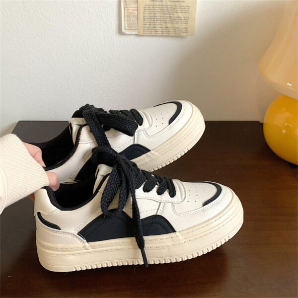 White Sneakers for Women 2026 New Popular Spring Versatile Student Casual Sports Shoes Retro Thick-Soled Height-Increasing Sneakers