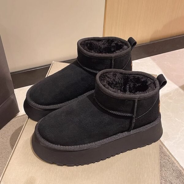 Short Snow Boots for Women, Winter 2026 New Trendy Thick-Soled Height-Increasing Fleece-Lined Warm Non-Slip Northeast Cotton Shoes