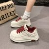 Explosions Bread Shoes Women's 2025 New Thick-soled All-match Super-fire White Shoes Soft-soled Increased Casual Sports Shoes