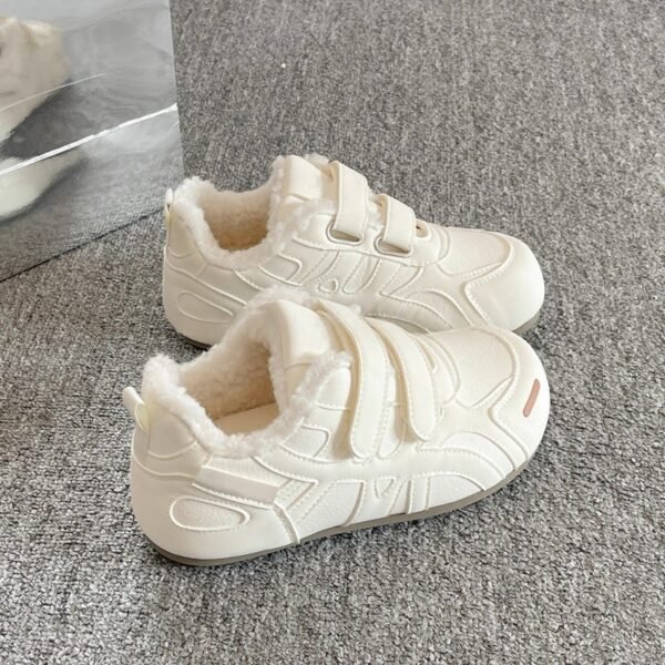 Velcro Flats White Shoes for Women 2025 New Warm Fleece-Lined Casual Sneakers Ins Trendy Versatile Sports Shoes