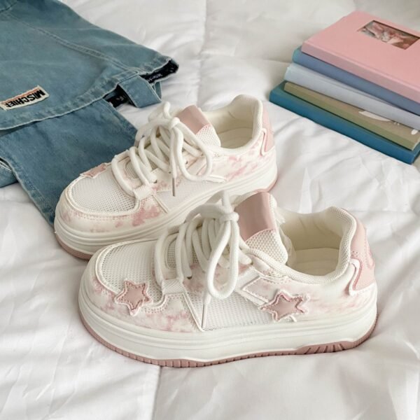 Summer Women's Shoes Platform Bread Shoes Women's Breathable Mesh Mesh Shoes with Skirt Niche White Shoes Casual Sports Board Shoes