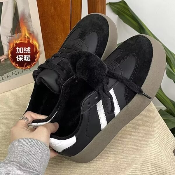 Fleece-Lined German Training Shoes for Women, 2025 Autumn and Winter New Thick-Soled Height-Increasing Popular Versatile Warm Cotton Shoes, Casual Sports Sneakers