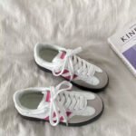 De Training Shoes Women's 2025 New Spring All-match Flat Sports Casual Shoes Ins Trendy Soft Bottom Explosions White Shoes