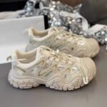 Cute and Quirky Women's Shoes 2026 Spring and Summer New Outdoor Hiking and Mountaineering Shoes, Hollow-Out Dad Shoes, Thick-Soled Casual Sports Shoes